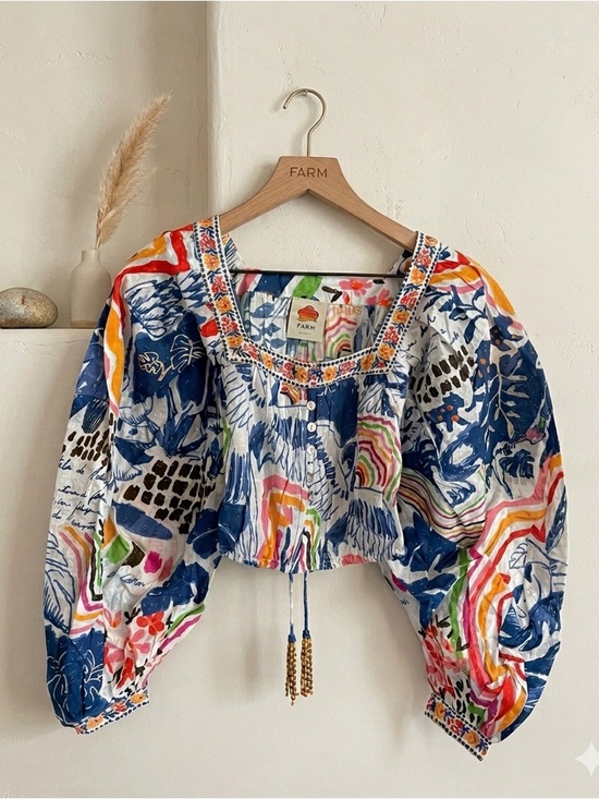 FARM Rio Tops - Farm Rio Wild Brazil Cotton Crop Top Drawstring Button Front Multicolor NWT XS
